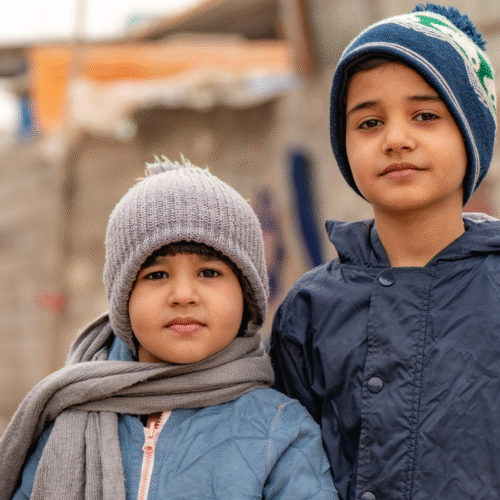 Du réconfort pour l’hiver – Pourquoi l’aide hivernale ne peut attendre ?